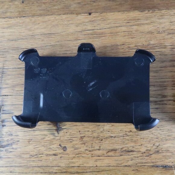 OTTERBOX BUNDLE BLACK 2 - 5.5" X 3" VERTICAL & HORIZONTAL BELT CLIP STYLE - Picture 5 of 5